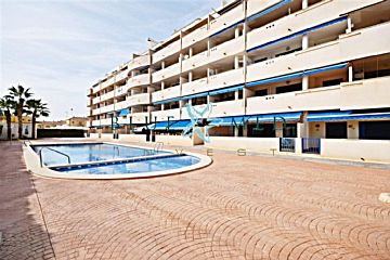 Foto Venta de piso con piscina y terraza en Puerto de Mazarrón, Vía Axial